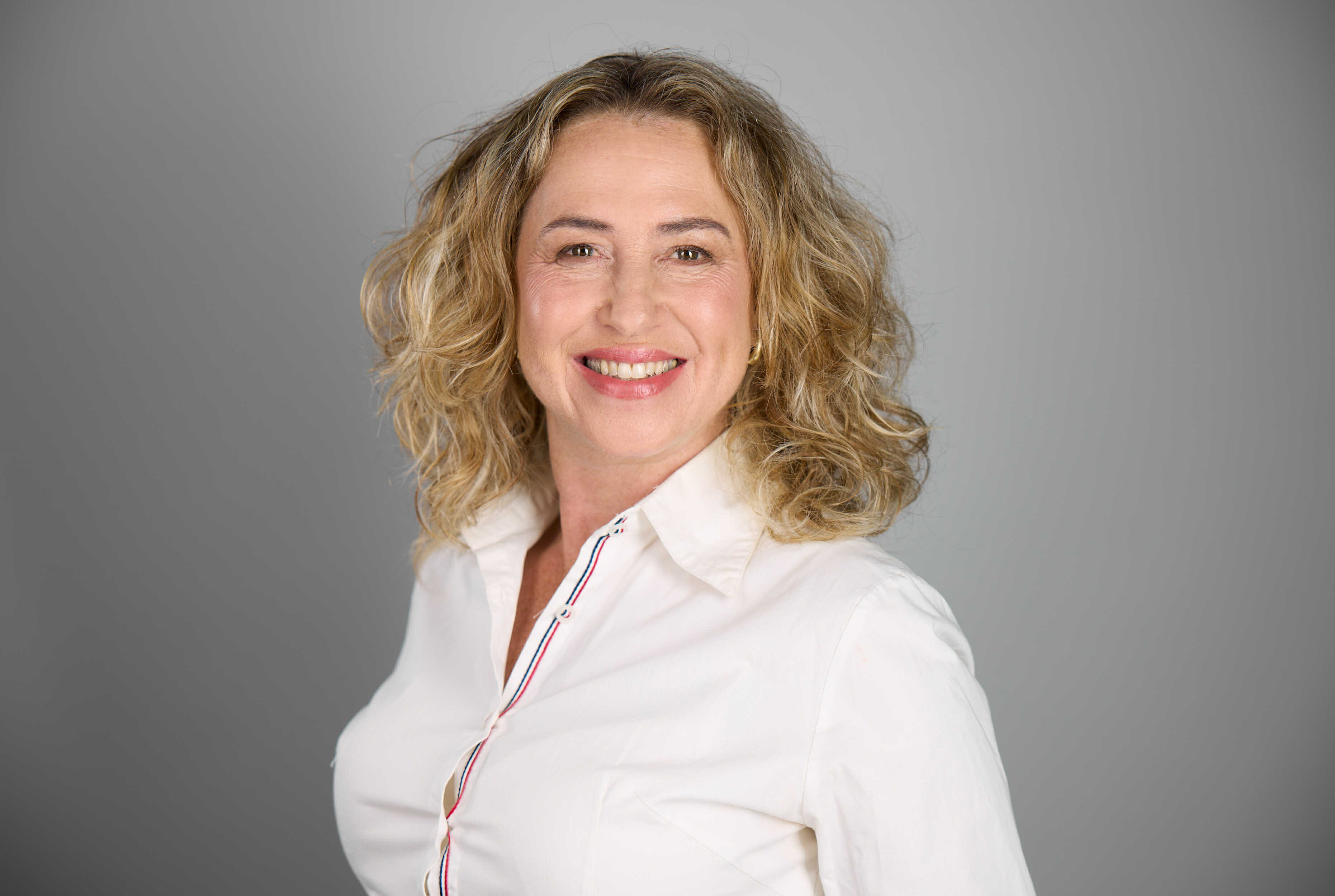 עינת שחר יציב